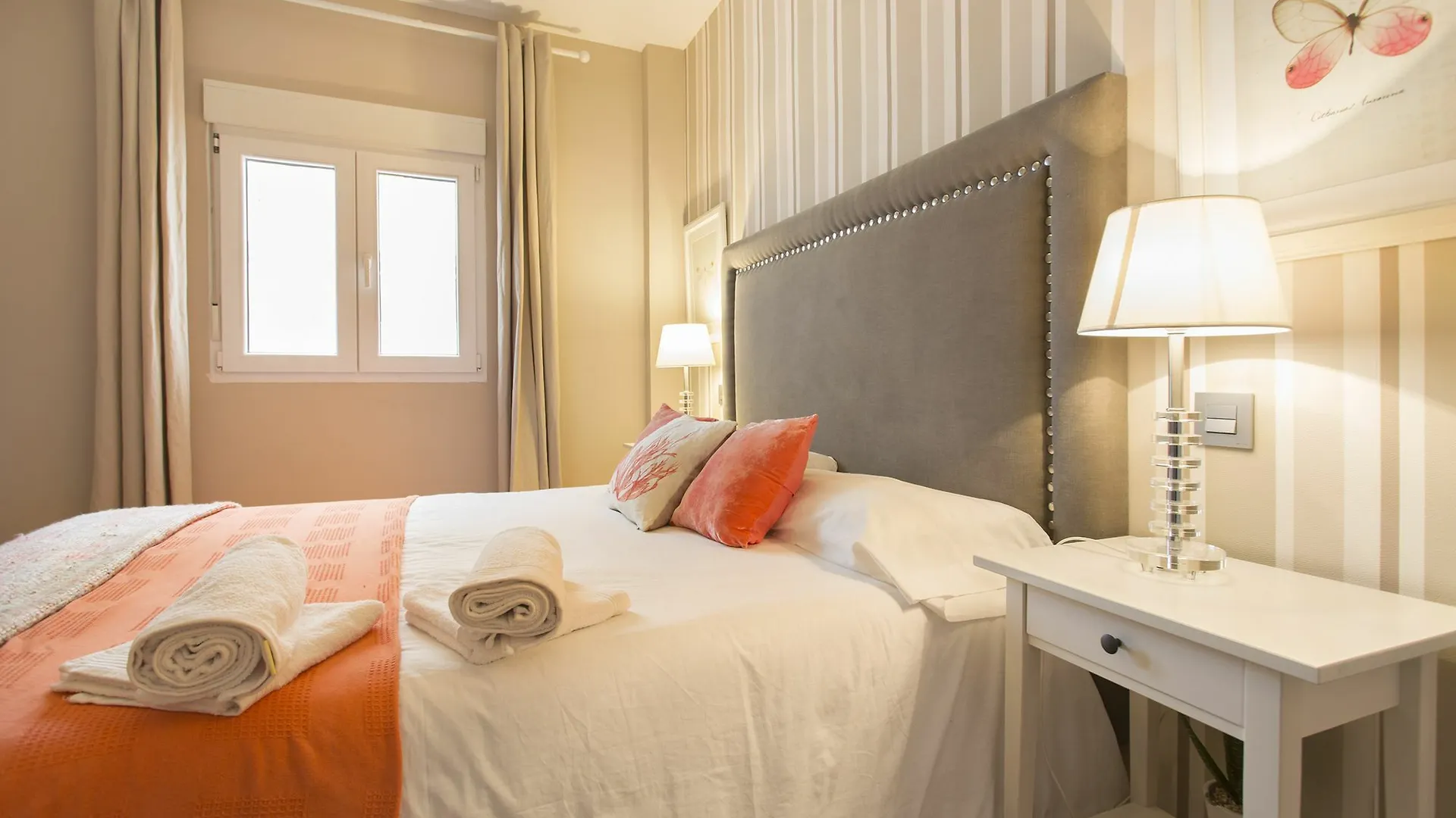 Tuanfitrion Suite Gran Via De Colon Granada 0*,