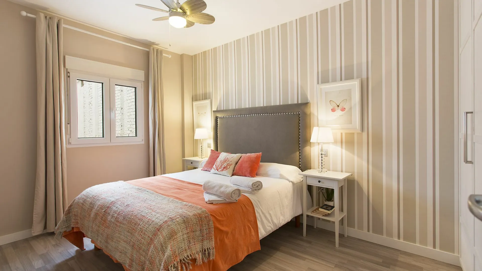Tuanfitrion Suite Gran Via De Colon Granada Apartment